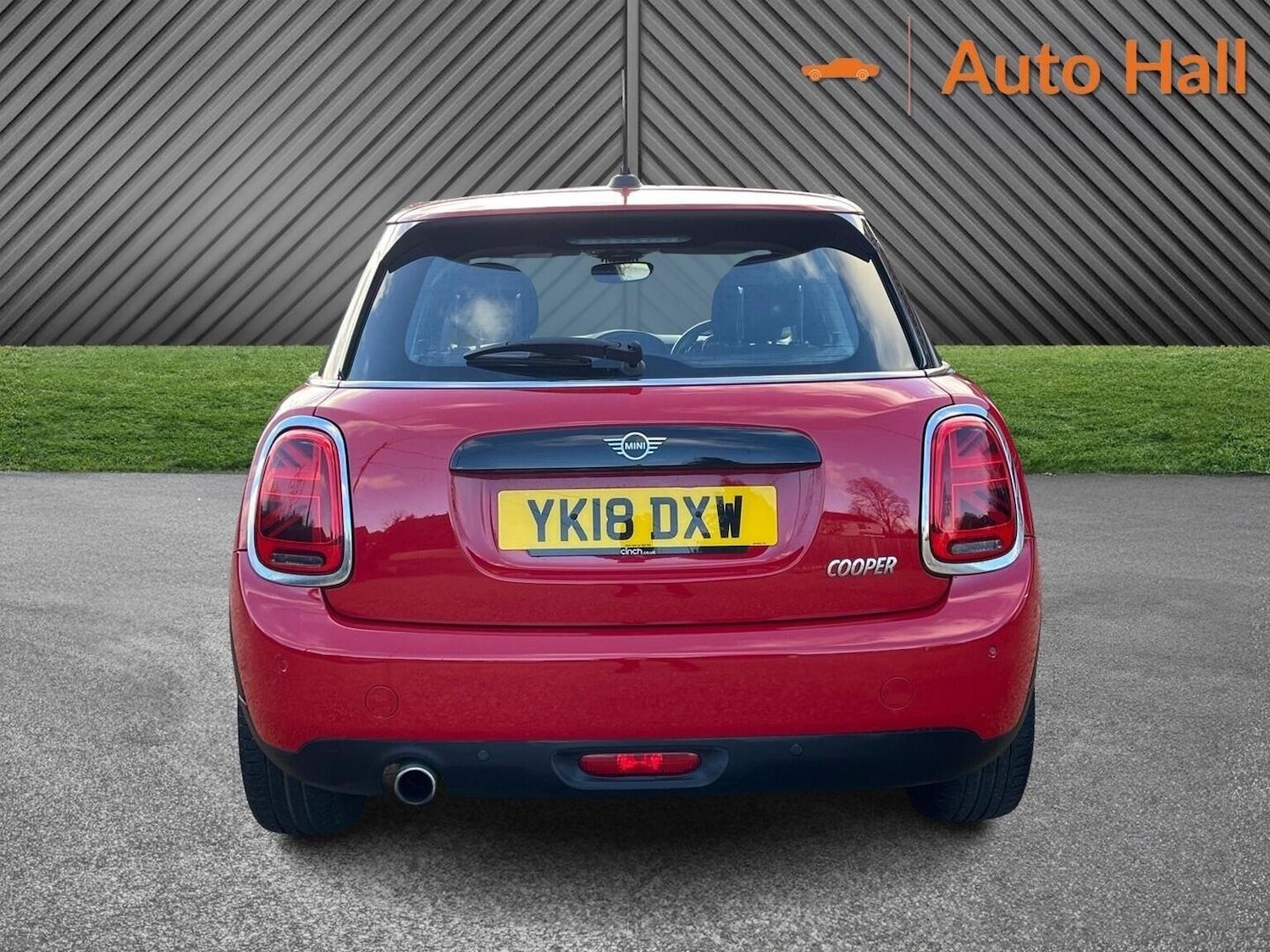 Used MINI Hatch 2018 for sale - 76896938: Photo 8