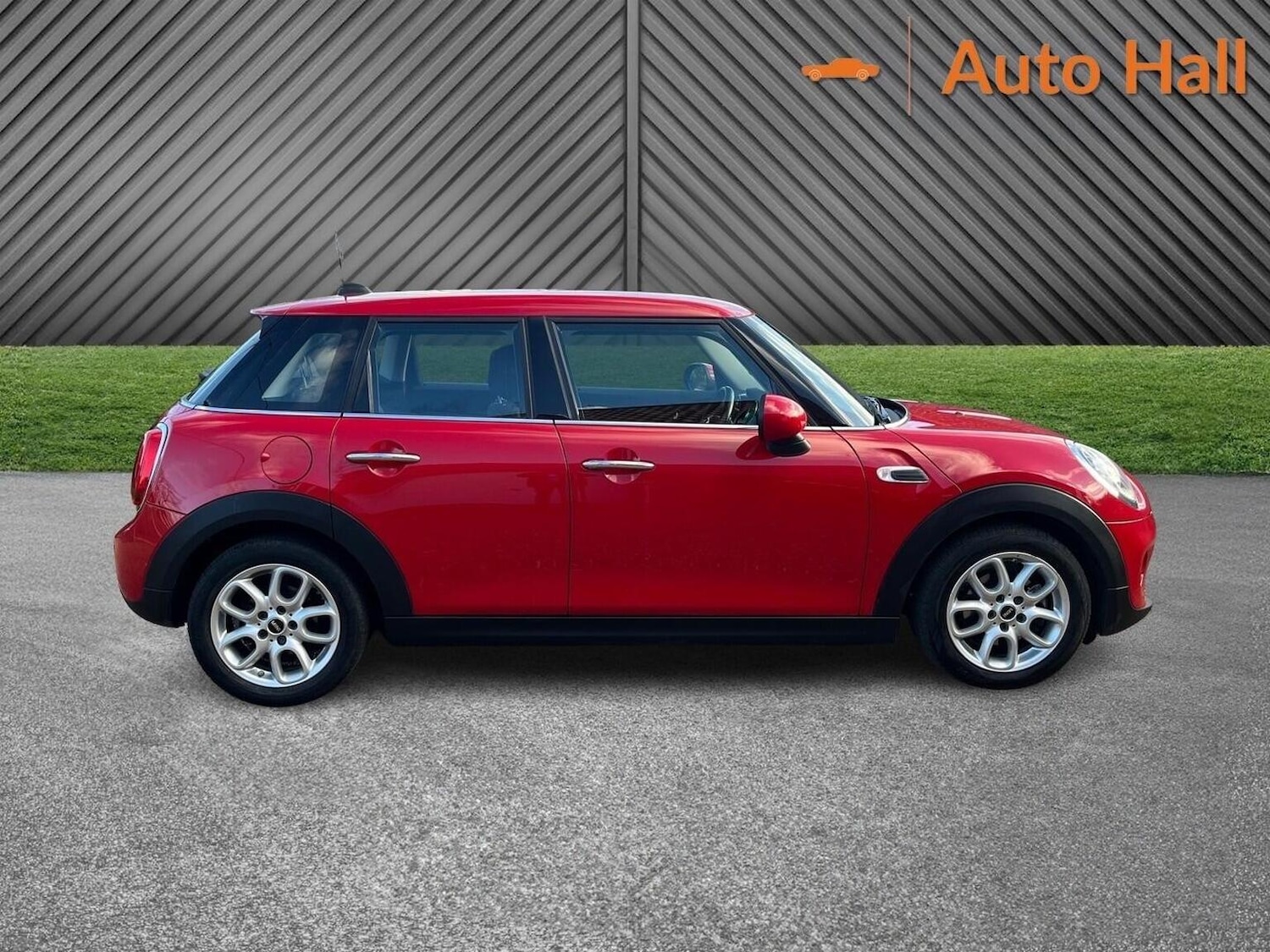 Used MINI Hatch 2018 for sale - 76896938: Photo 9