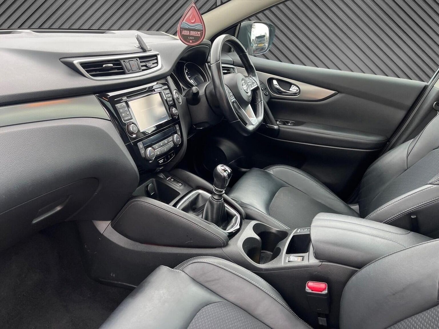 Used Nissan Qashqai 2017 for sale - 78098189: Photo 17