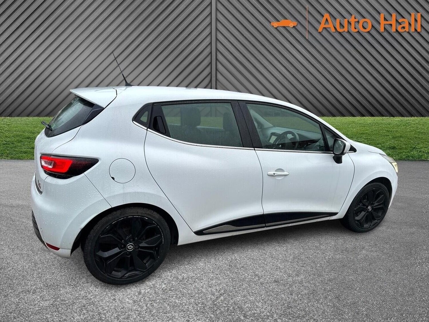 Used Renault Clio 2016 for sale - 77508602: Photo 10