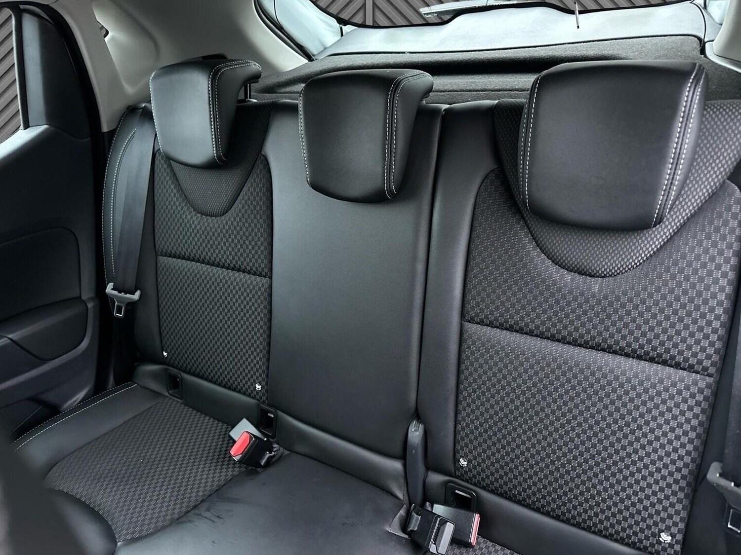 Used Renault Clio 2016 for sale - 77508602: Photo 17