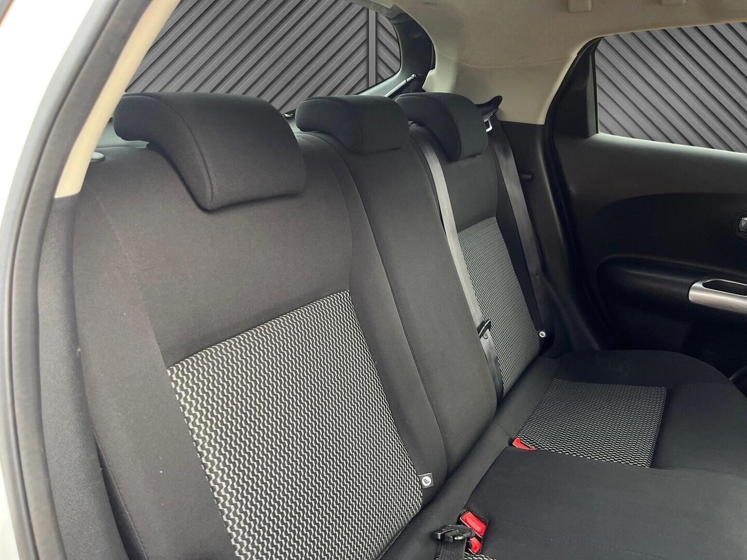 Used Nissan Juke 2015 for sale - 77251157: Photo 21