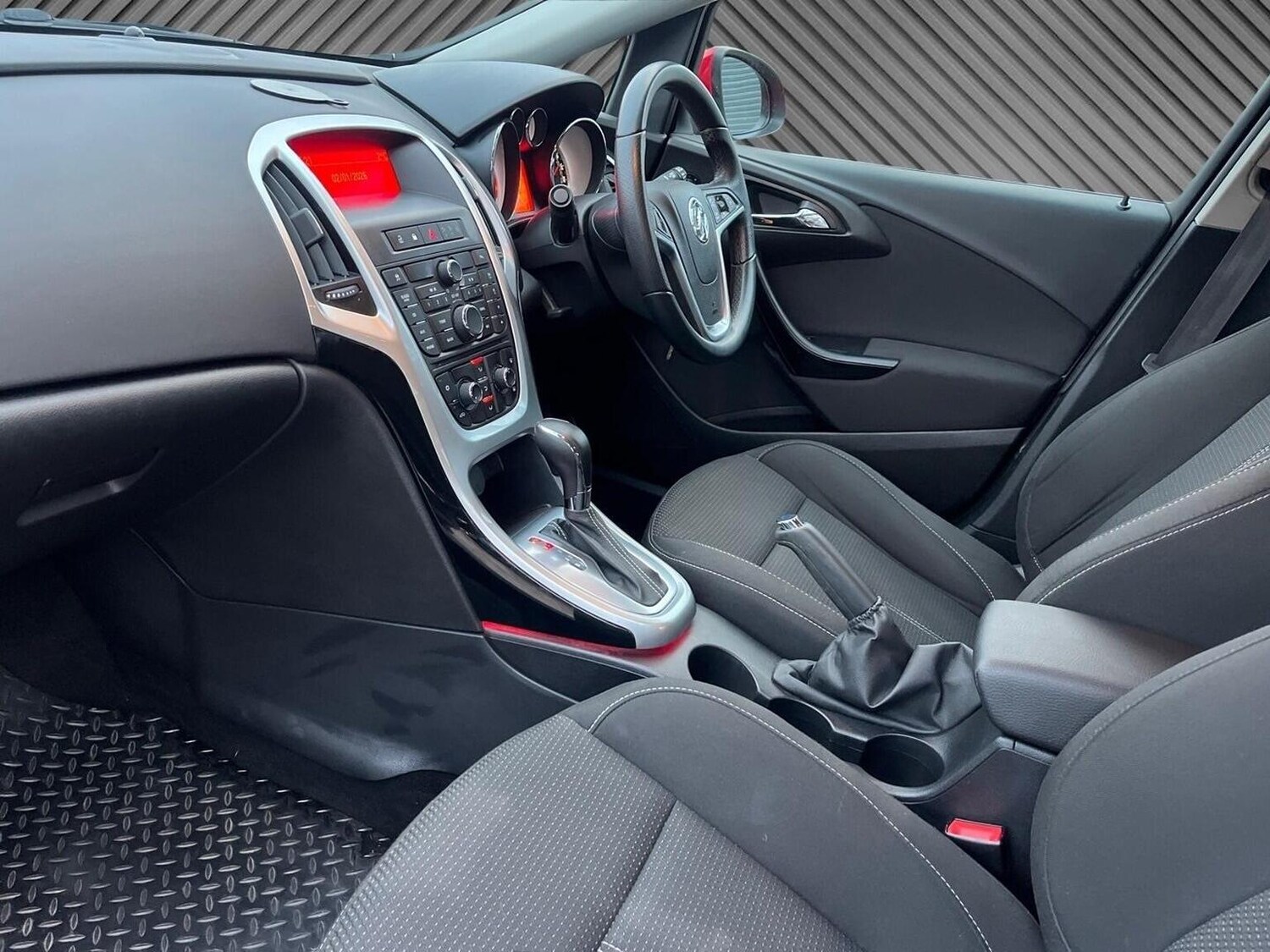 Used Vauxhall Astra 2014 for sale - 77089796: Photo 20