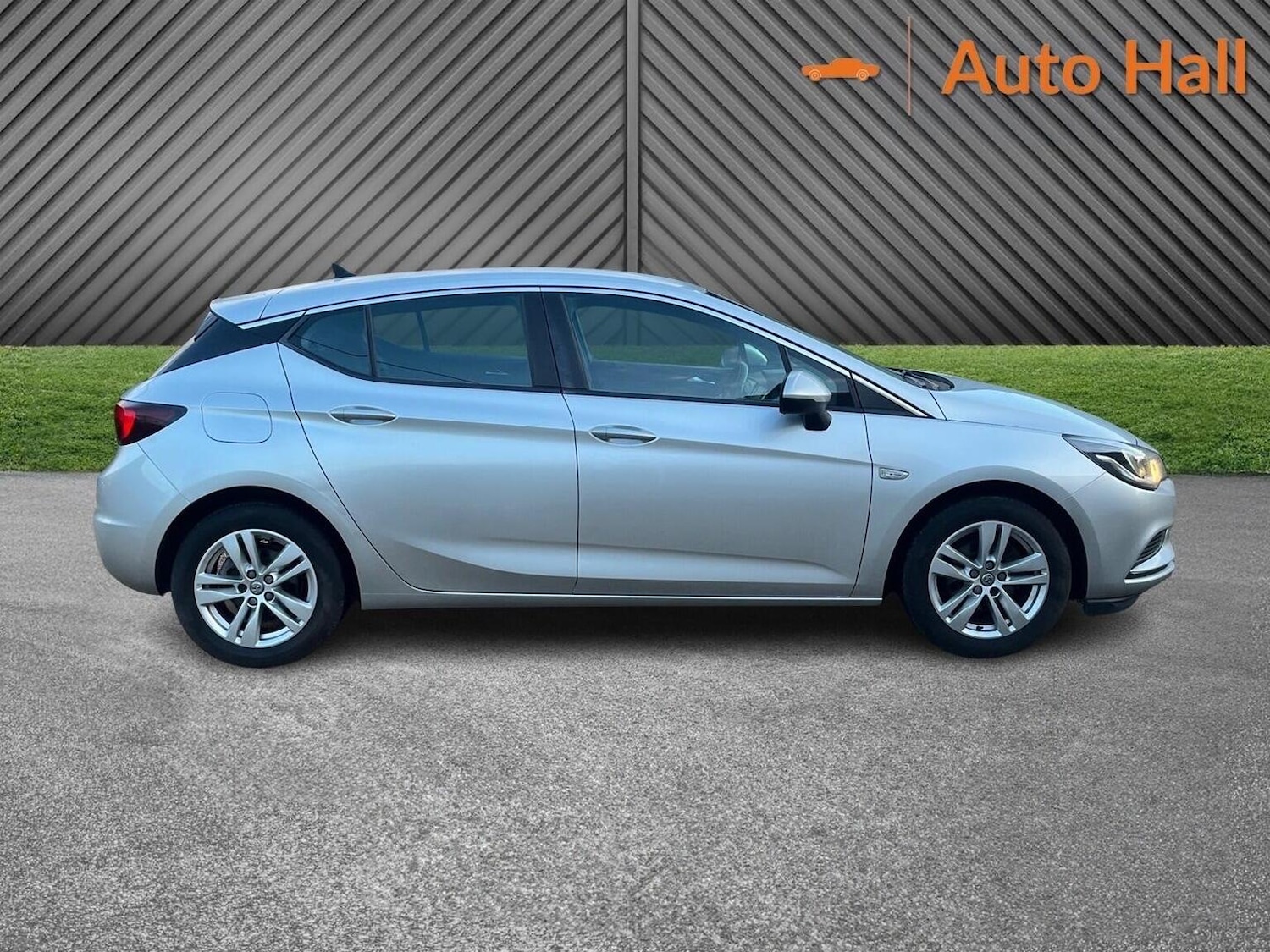 Used Vauxhall Astra 2017 for sale - 76956940: Photo 13