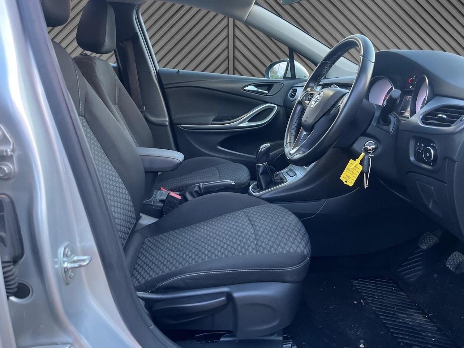 Used Vauxhall Astra 2017 for sale - 76956940: Photo 15