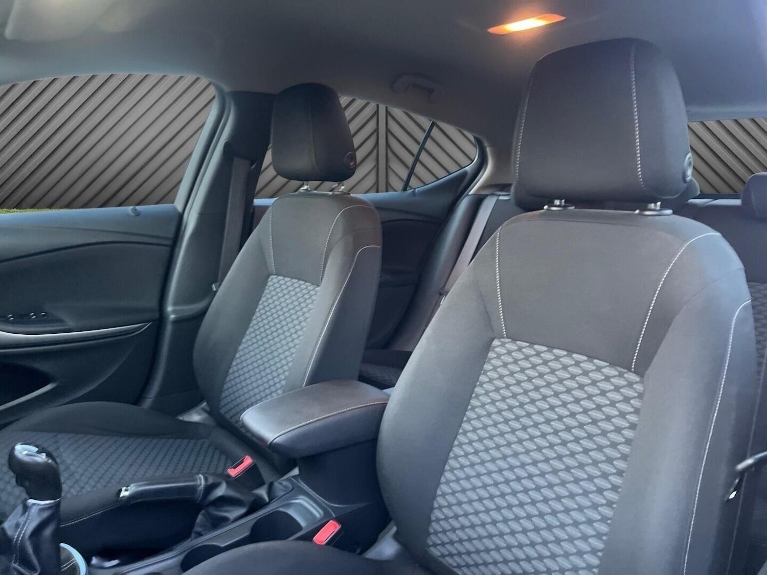 Used Vauxhall Astra 2017 for sale - 76956940: Photo 19