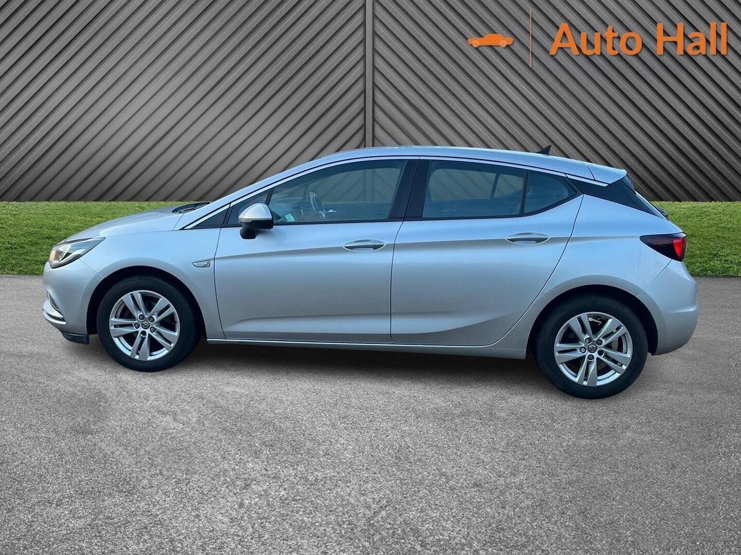 Used Vauxhall Astra 2017 for sale - 76956940: Photo 7