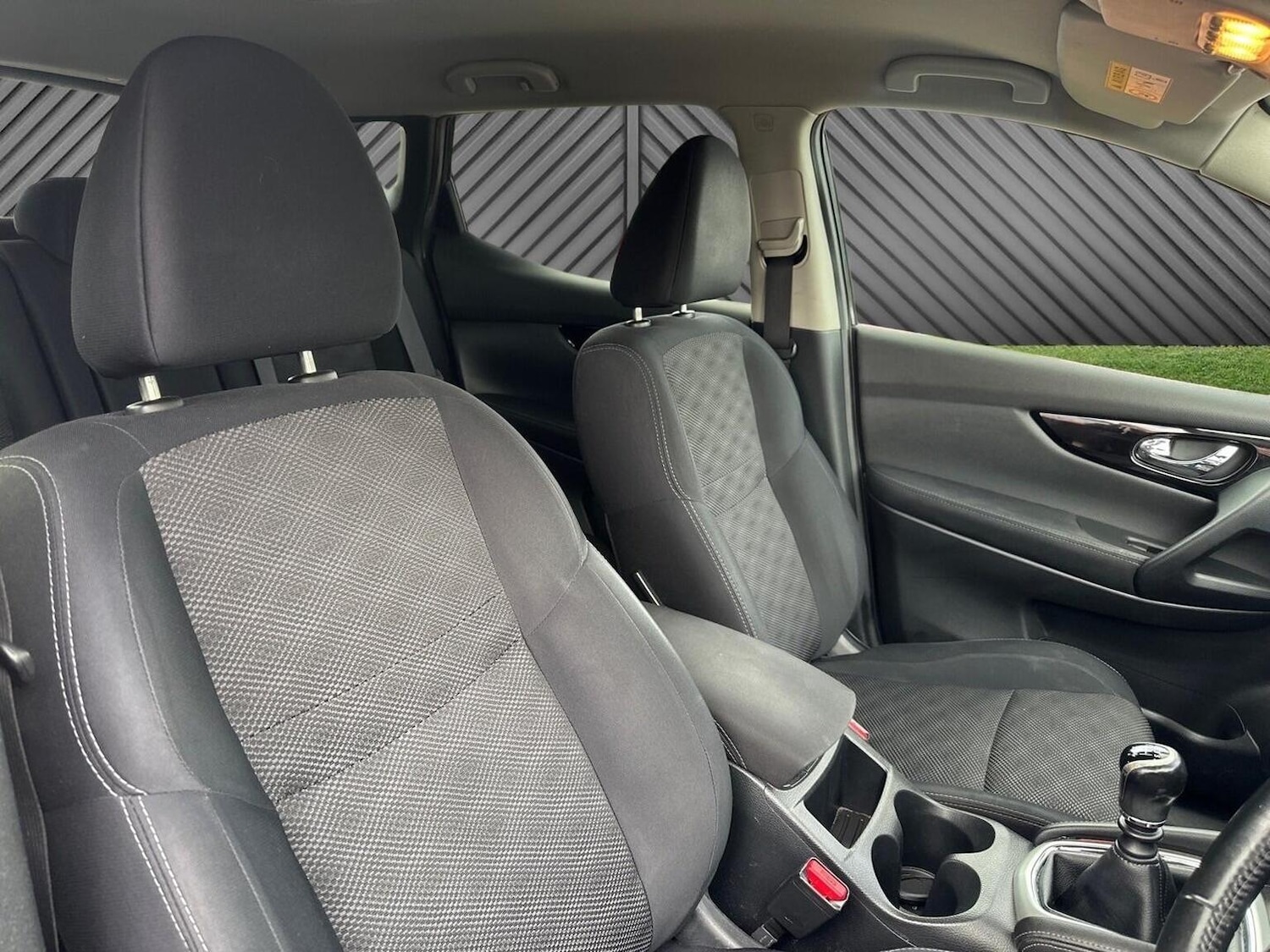 Used Nissan Qashqai 2016 for sale - 77837006: Photo 15