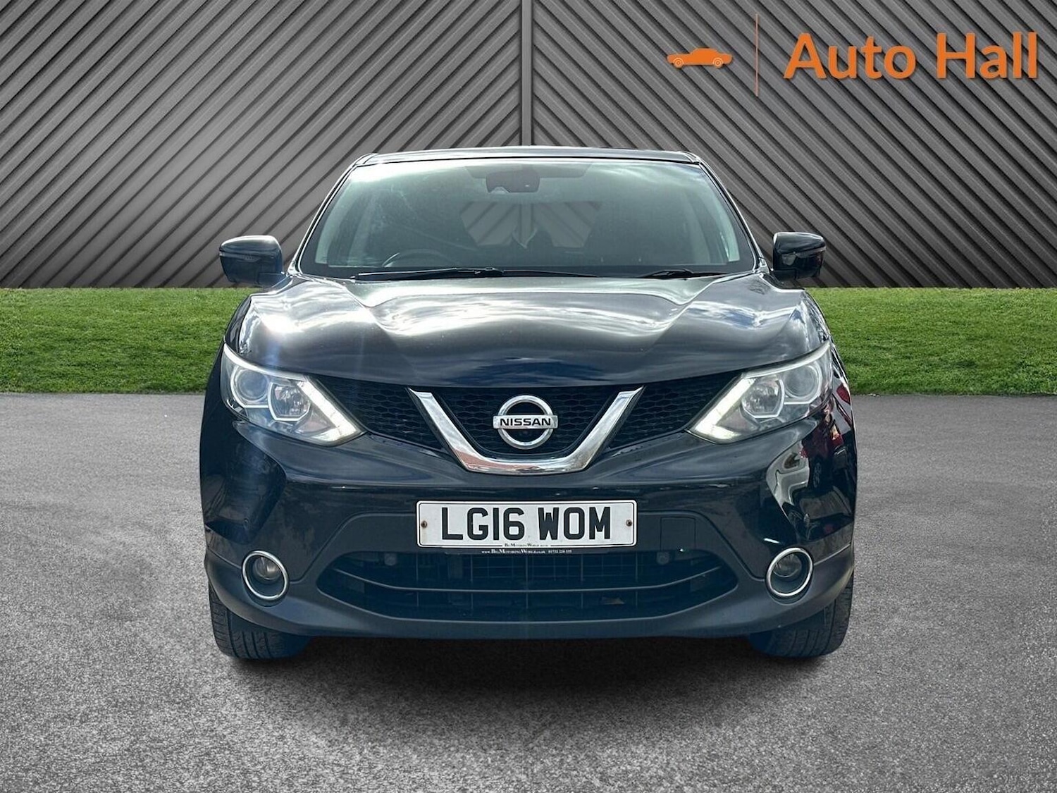 Used Nissan Qashqai 2016 for sale - 77837006: Photo 2