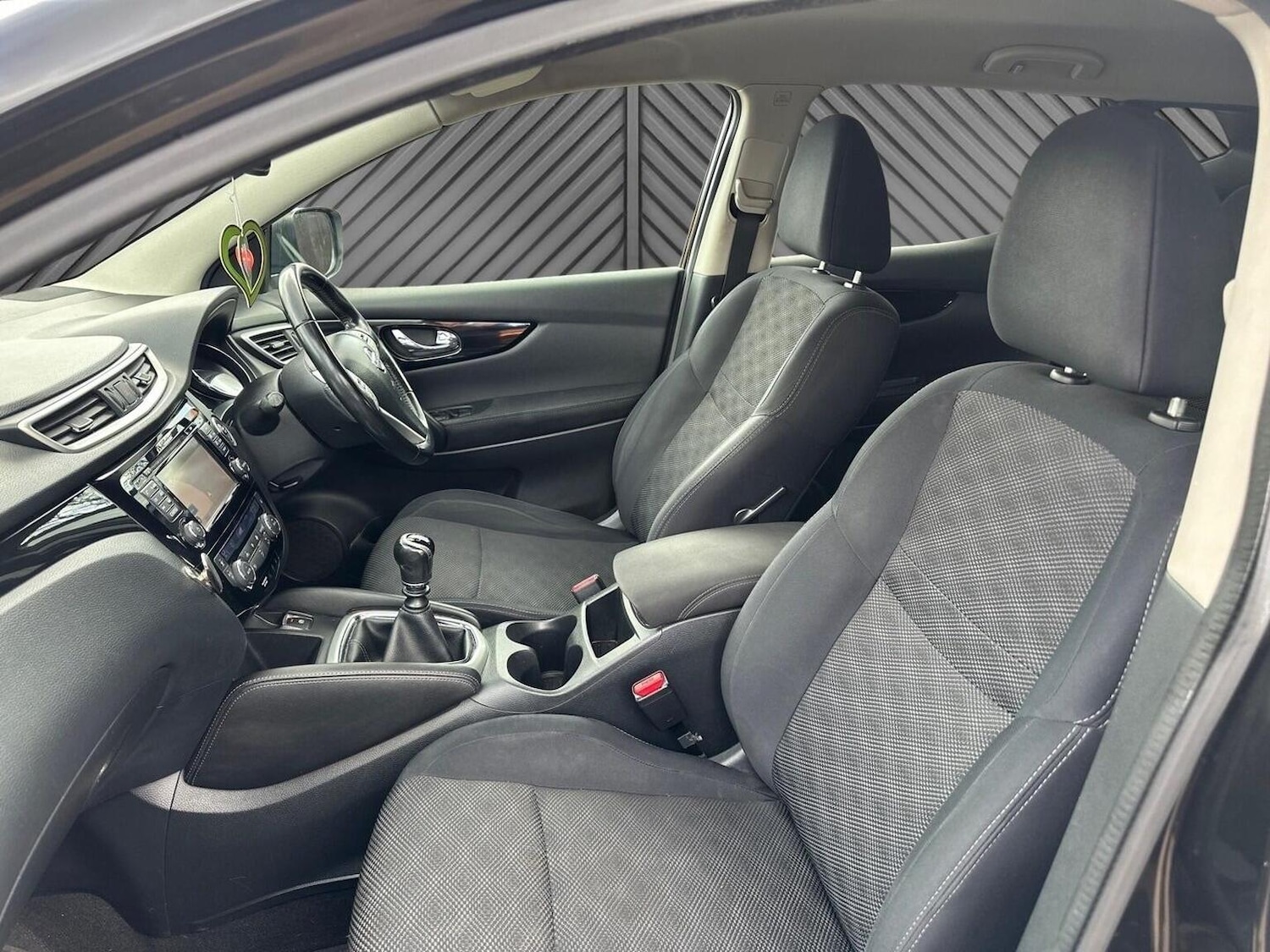 Used Nissan Qashqai 2016 for sale - 77837006: Photo 27