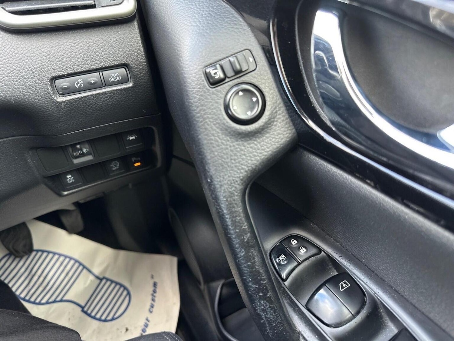 Used Nissan Qashqai 2016 for sale - 77837006: Photo 30