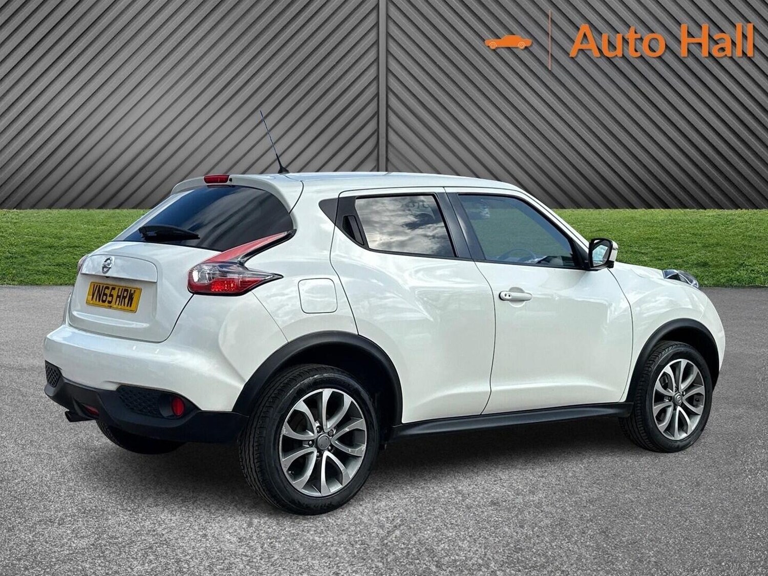 Used Nissan Juke 2015 for sale - 78112049: Photo 10