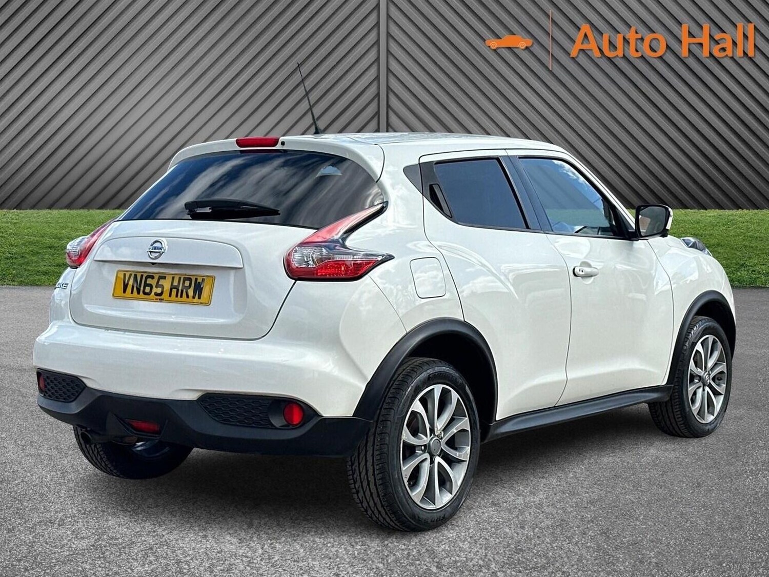 Used Nissan Juke 2015 for sale - 78112049: Photo 11