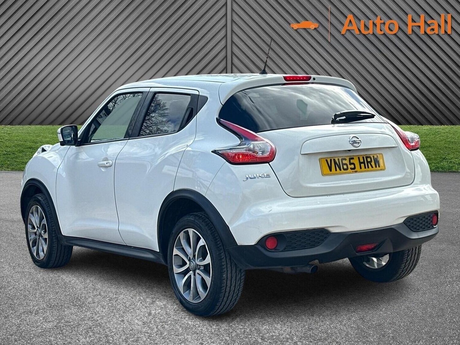 Used Nissan Juke 2015 for sale - 78112049: Photo 4