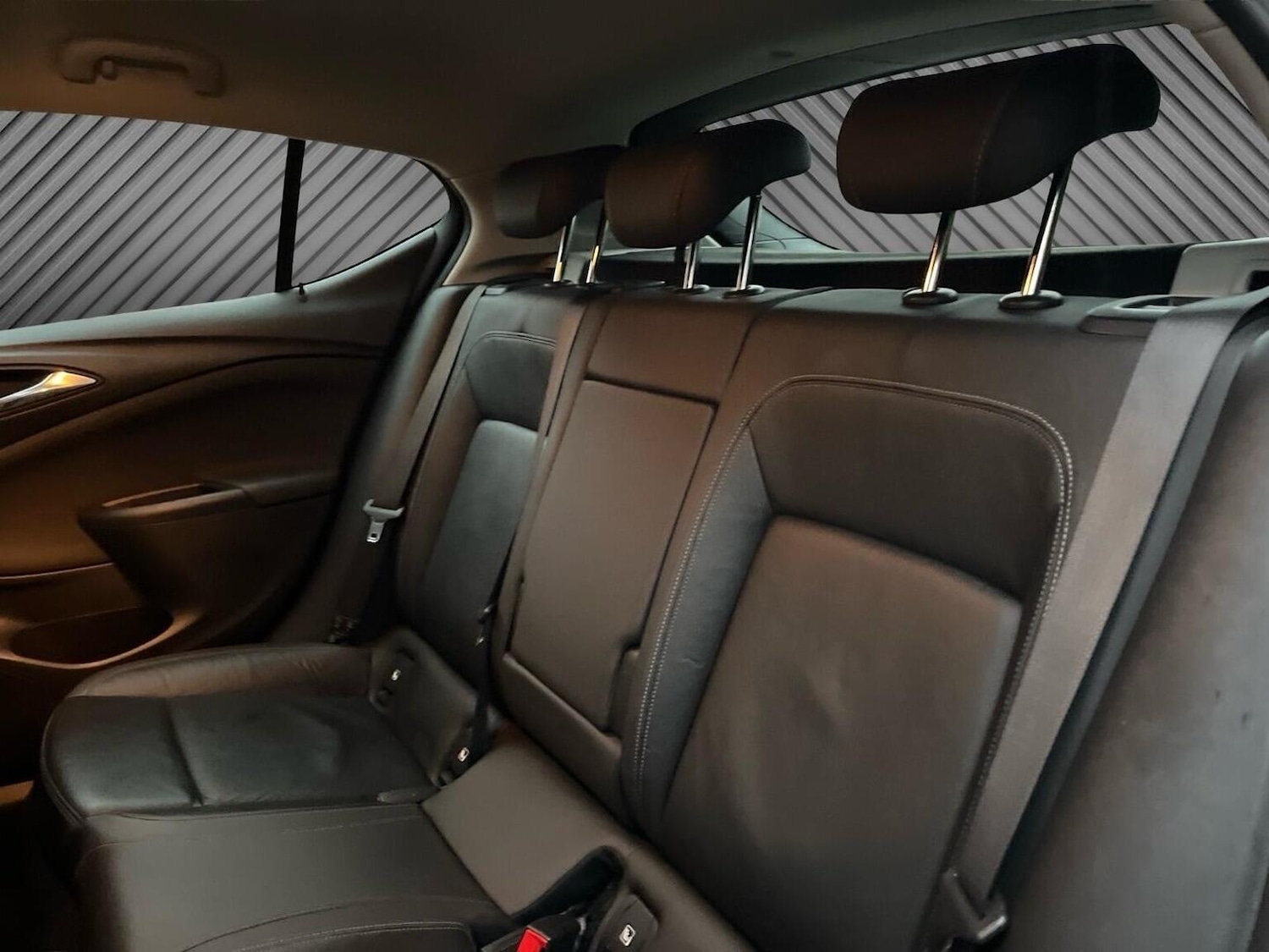 Used Vauxhall Astra 2017 for sale - 76963348: Photo 19