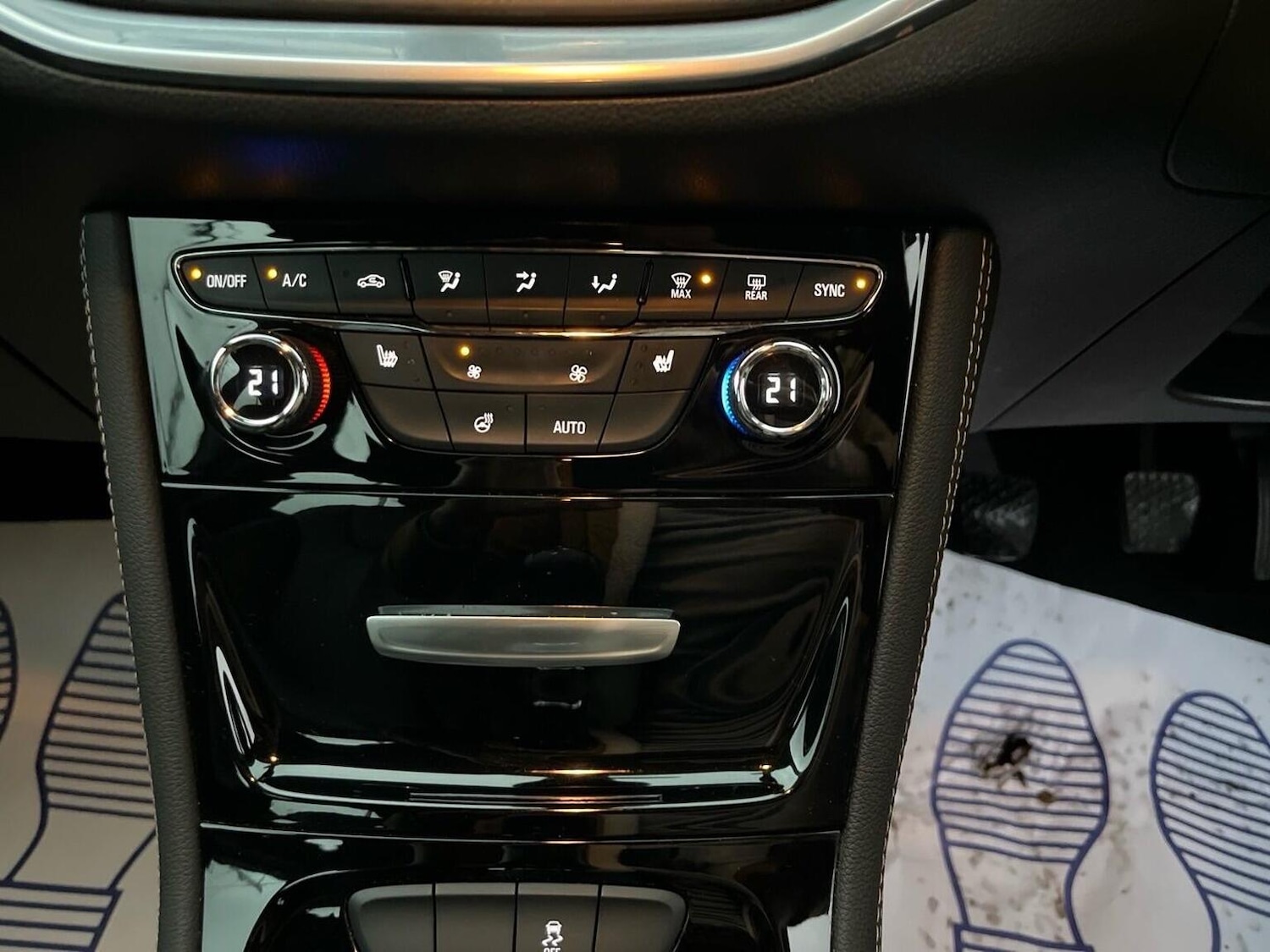 Used Vauxhall Astra 2017 for sale - 76963348: Photo 26