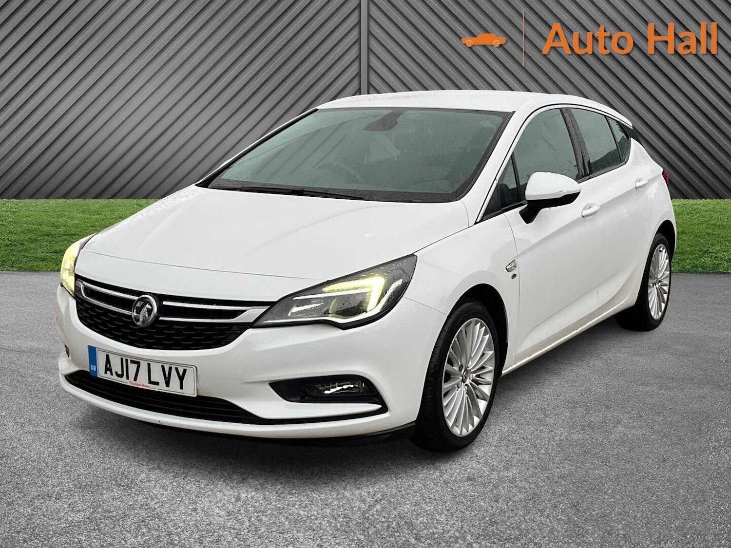 Used Vauxhall Astra 2017 for sale - 76963348: Photo 3