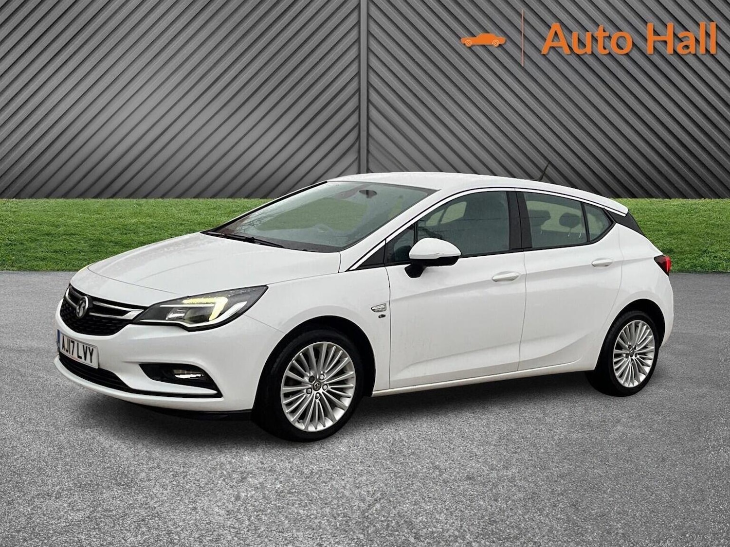 Used Vauxhall Astra 2017 for sale - 76963348: Photo 4