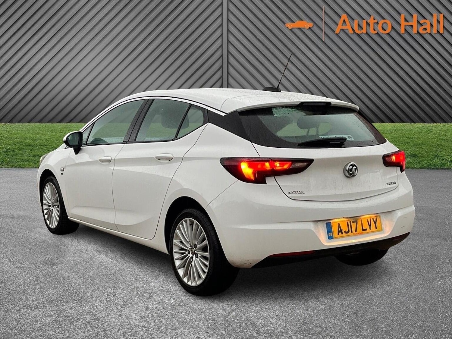 Used Vauxhall Astra 2017 for sale - 76963348: Photo 7