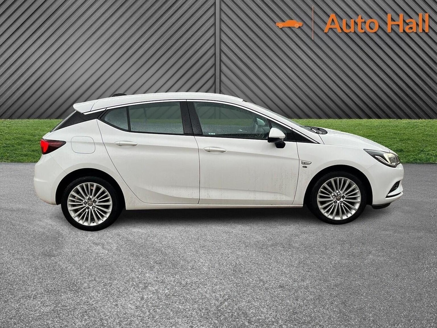 Used Vauxhall Astra 2017 for sale - 76963348: Photo 9