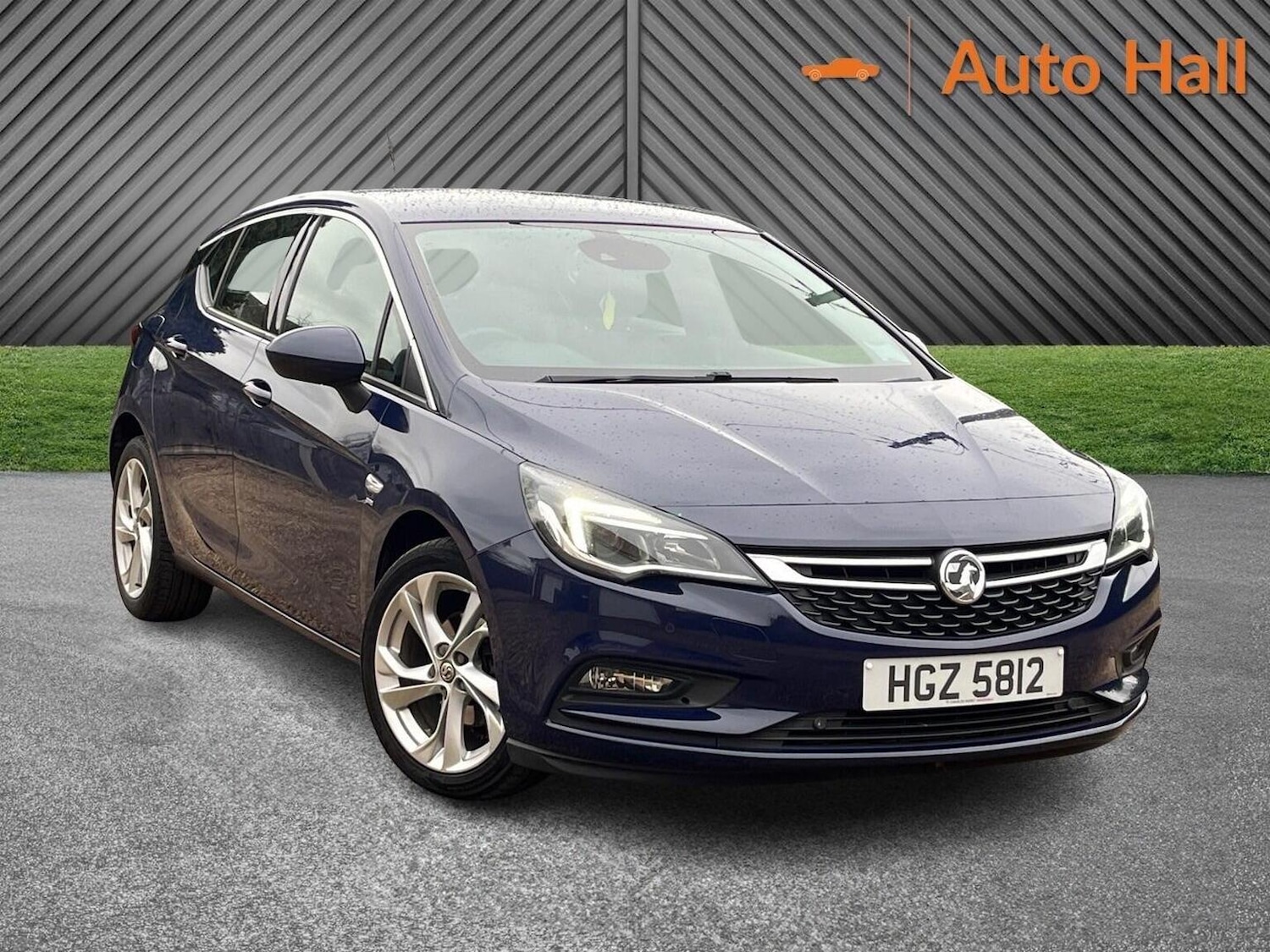 Used Vauxhall Astra 2017 for sale - 77289114: Photo 1