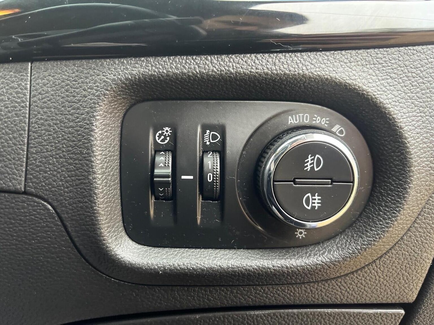 Used Vauxhall Astra 2017 for sale - 77289114: Photo 16