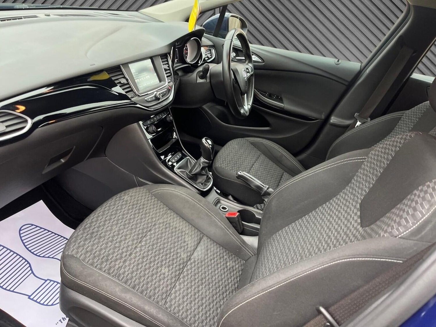 Used Vauxhall Astra 2017 for sale - 77289114: Photo 28