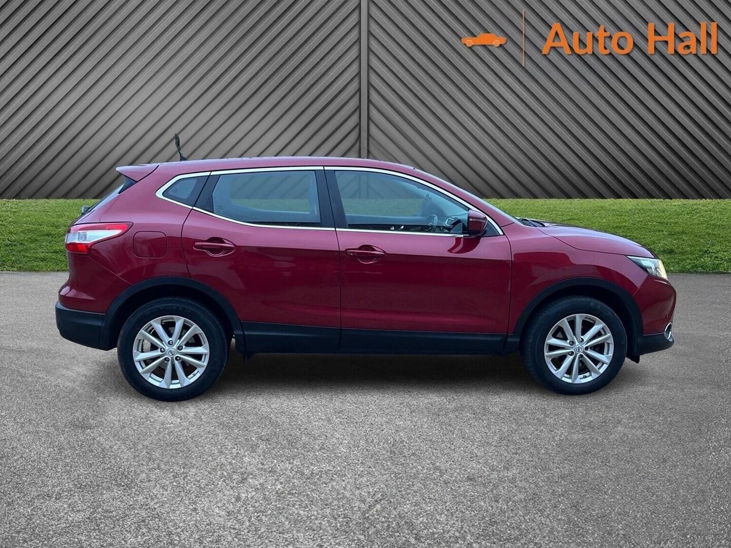 Used Nissan Qashqai 2015 for sale - 77342605: Photo 11