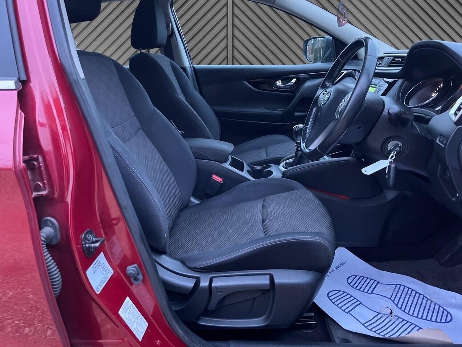 Used Nissan Qashqai 2015 for sale - 77342605: Photo 13