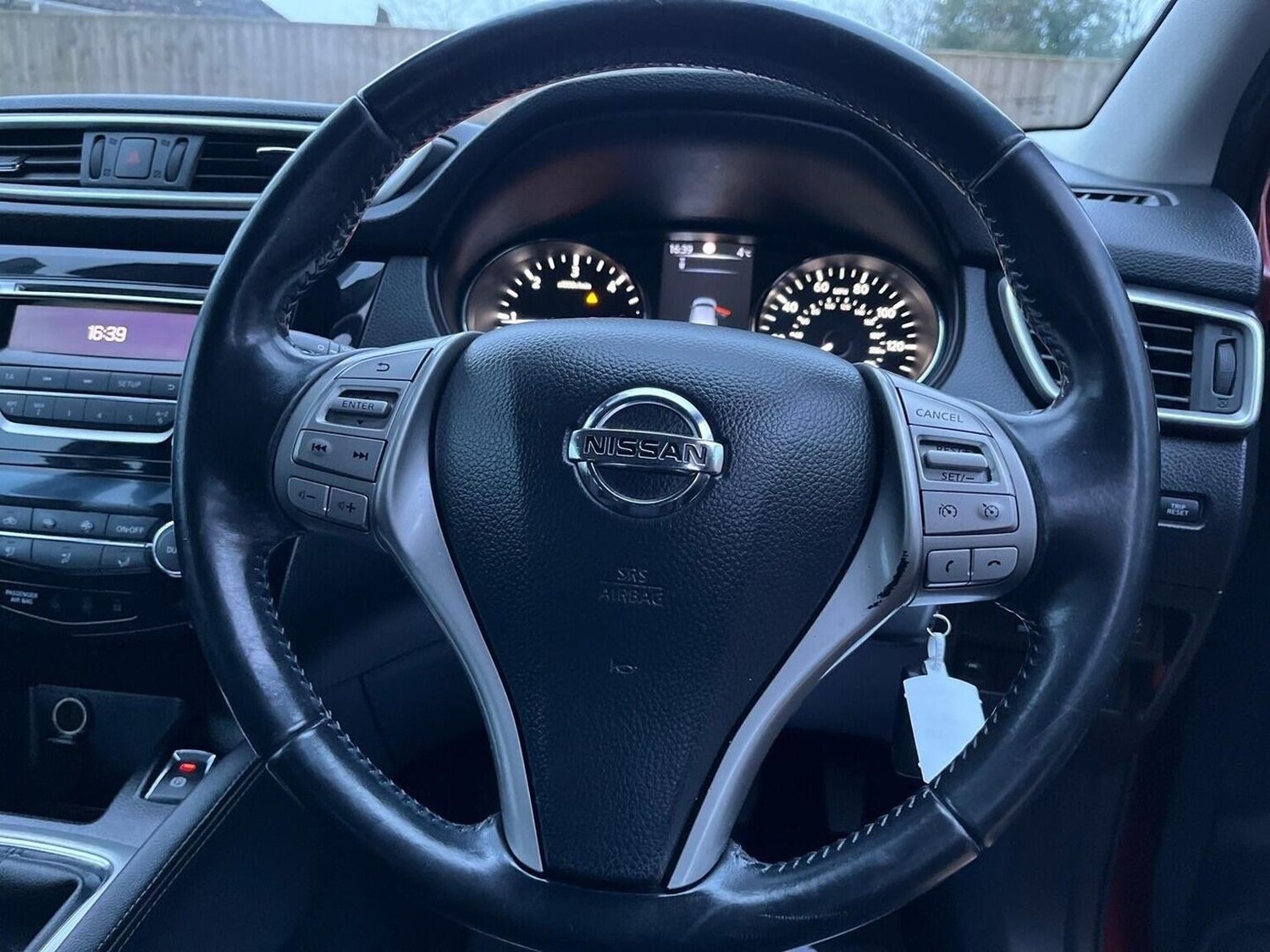 Used Nissan Qashqai 2015 for sale - 77342605: Photo 24