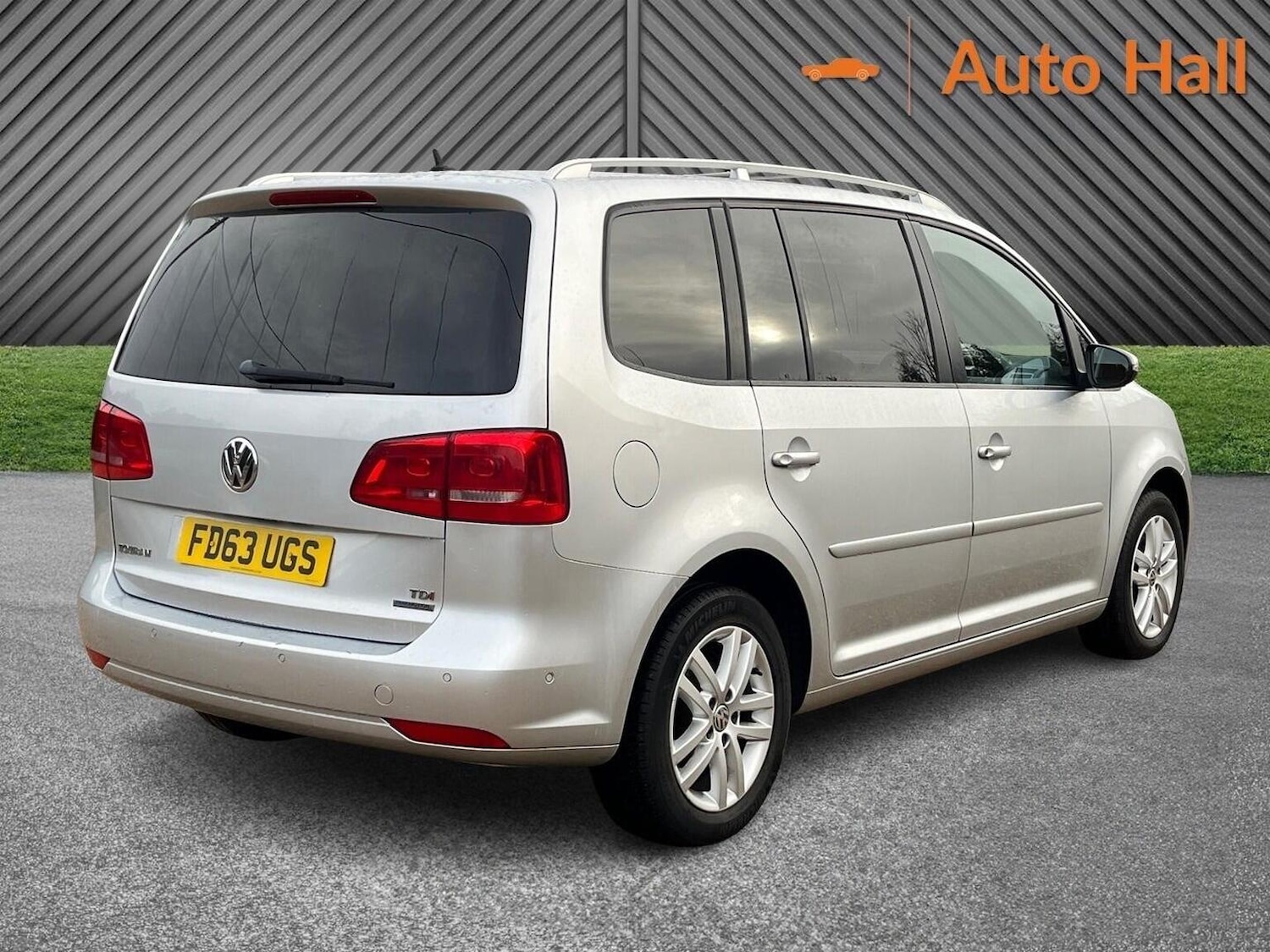Used Volkswagen Touran 2013 for sale - 77173234: Photo 11