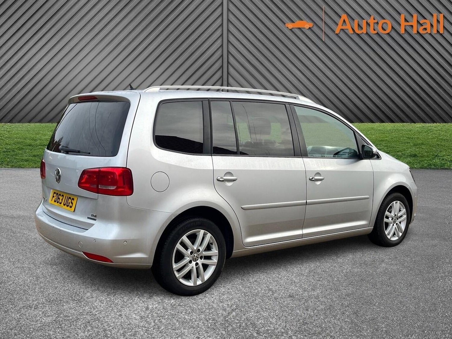 Used Volkswagen Touran 2013 for sale - 77173234: Photo 12