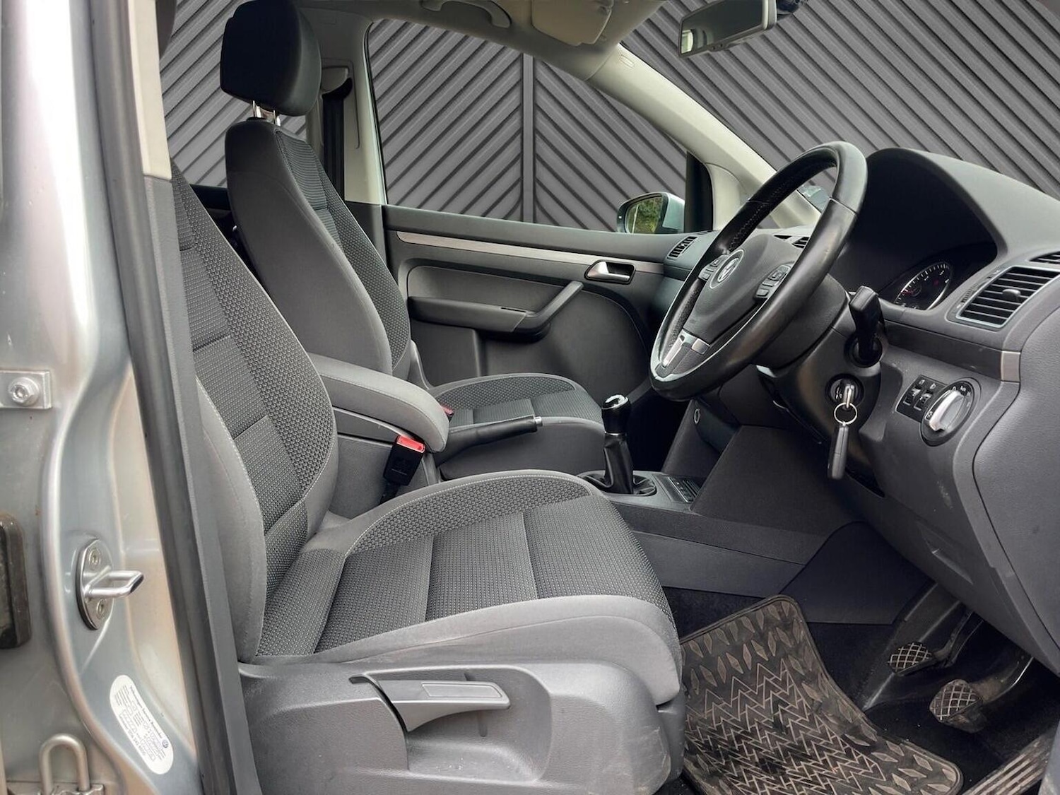 Used Volkswagen Touran 2013 for sale - 77173234: Photo 14