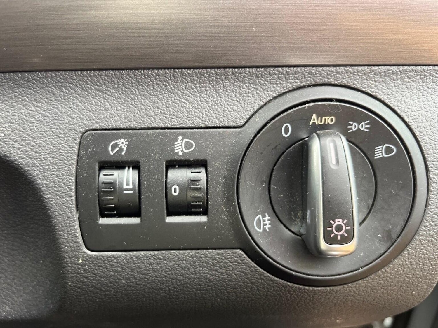 Used Volkswagen Touran 2013 for sale - 77173234: Photo 20