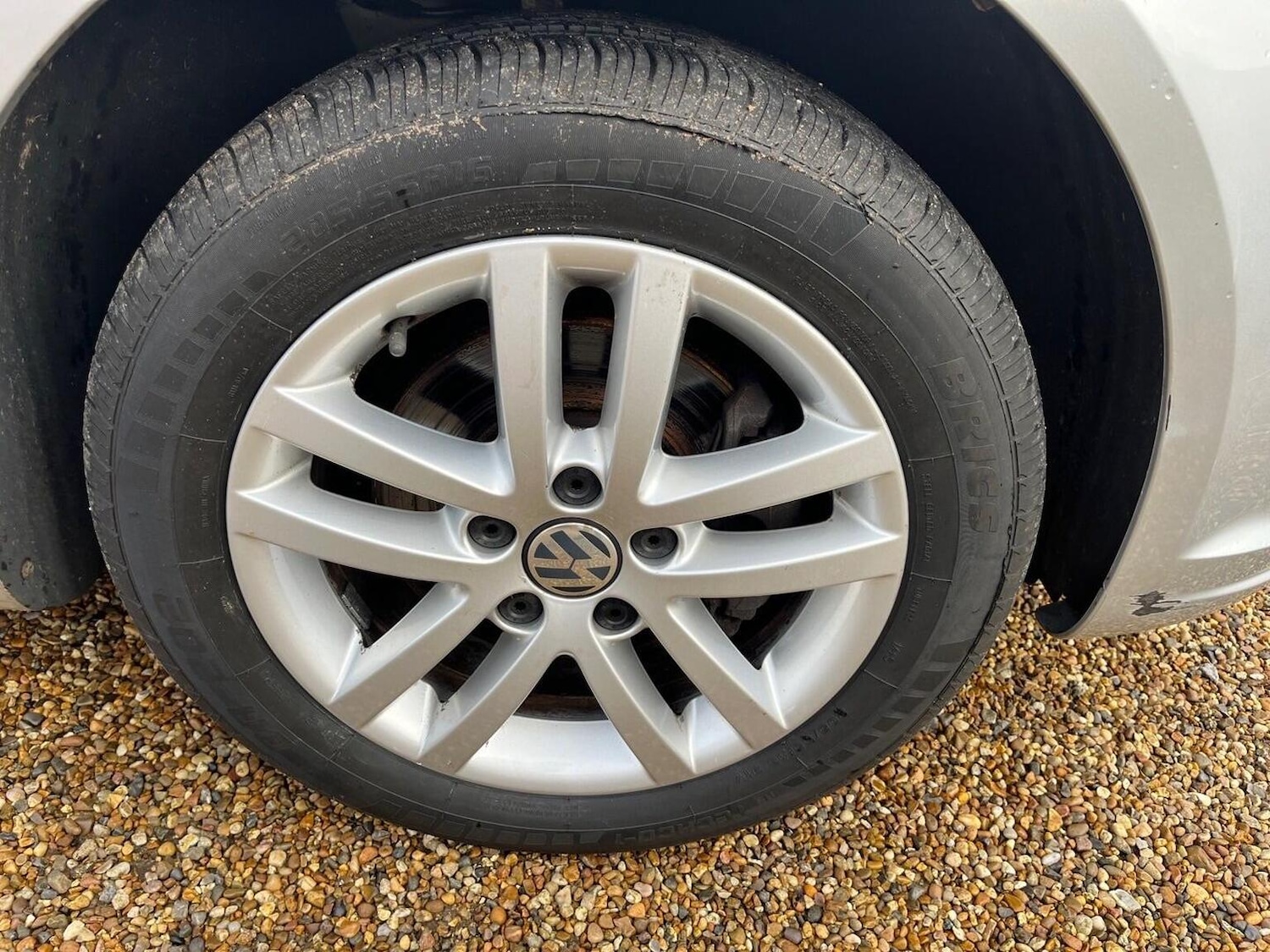 Used Volkswagen Touran 2013 for sale - 77173234: Photo 24