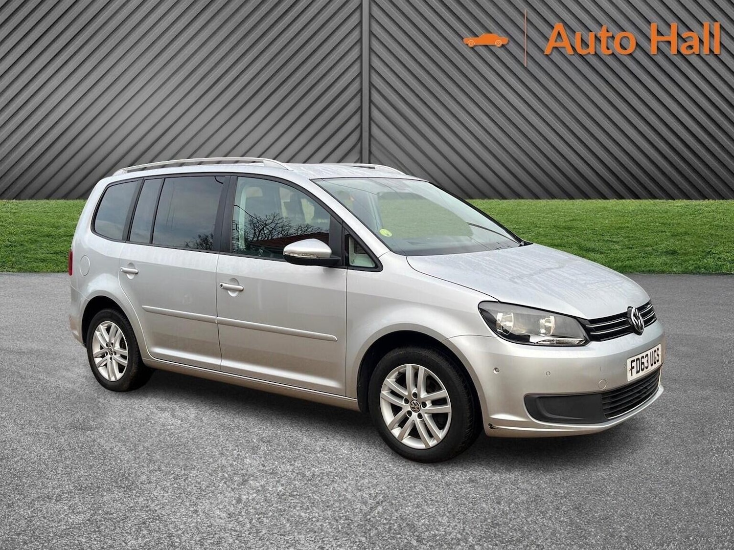 Used Volkswagen Touran 2013 for sale - 77173234: Photo 5