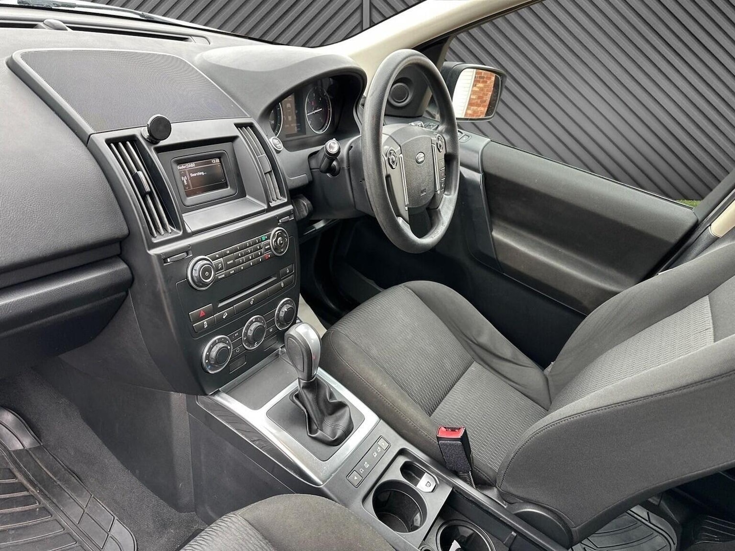 Used Land Rover Freelander 2 2013 for sale - 77851437: Photo 14