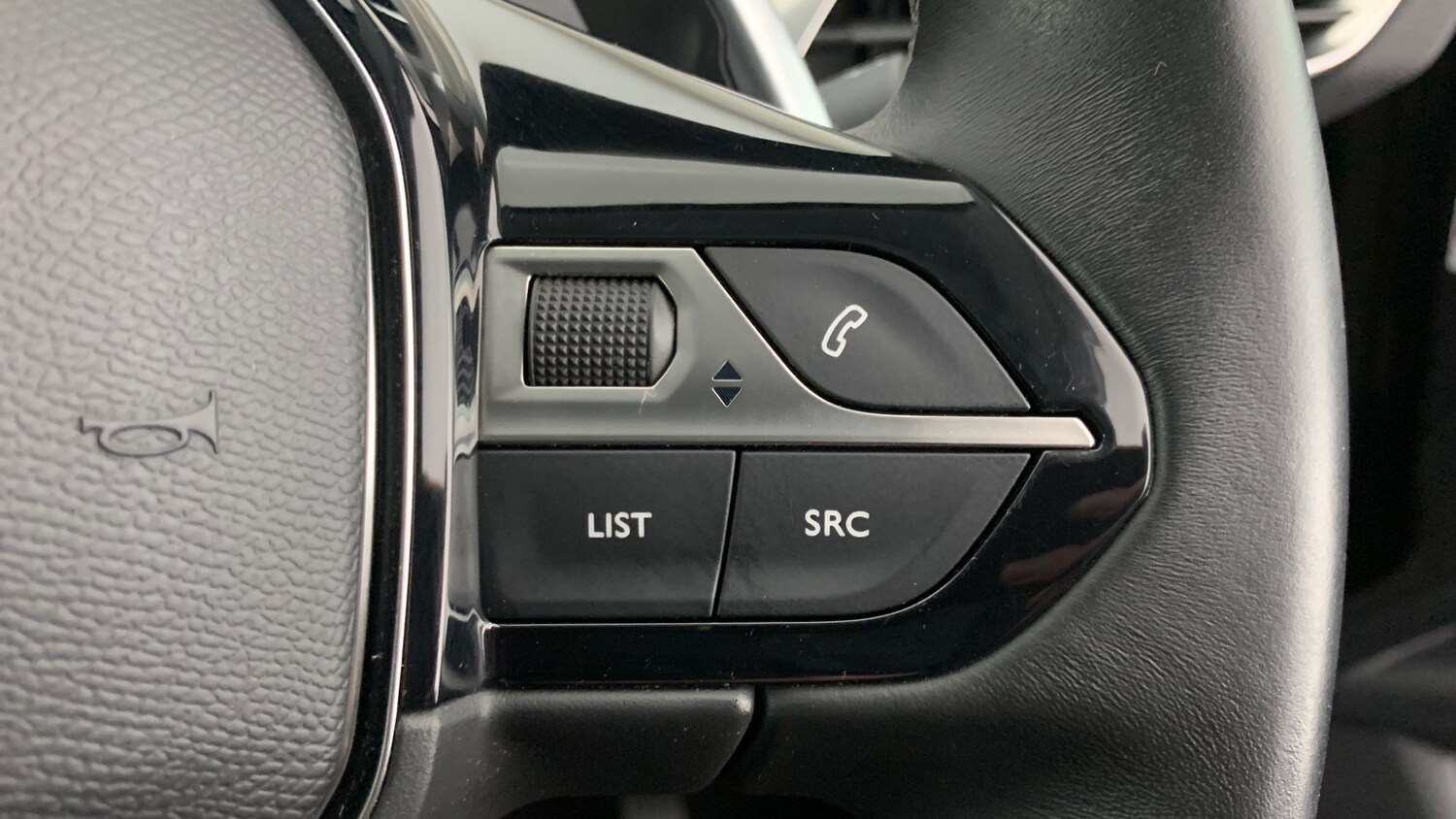 Used Peugeot 3008 2020 for sale - 75859254: Photo 18
