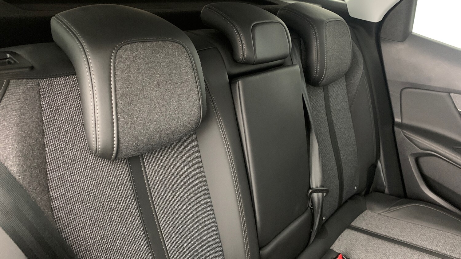 Used Peugeot 3008 2020 for sale - 75859254: Photo 7