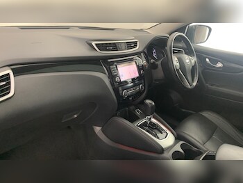 Used Nissan Qashqai 2017 for sale - 75579311: Photo