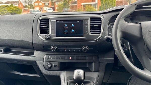 Used Peugeot Expert 2023 for sale - 74384973: Photo 35