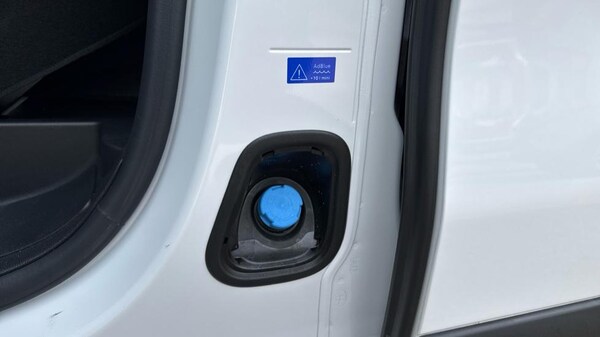 Used Peugeot Expert 2023 for sale - 74384973: Photo 45