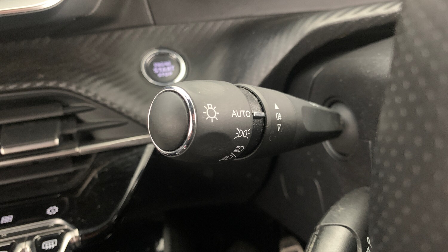 Used Peugeot 208 2022 for sale - 75840871: Photo 36