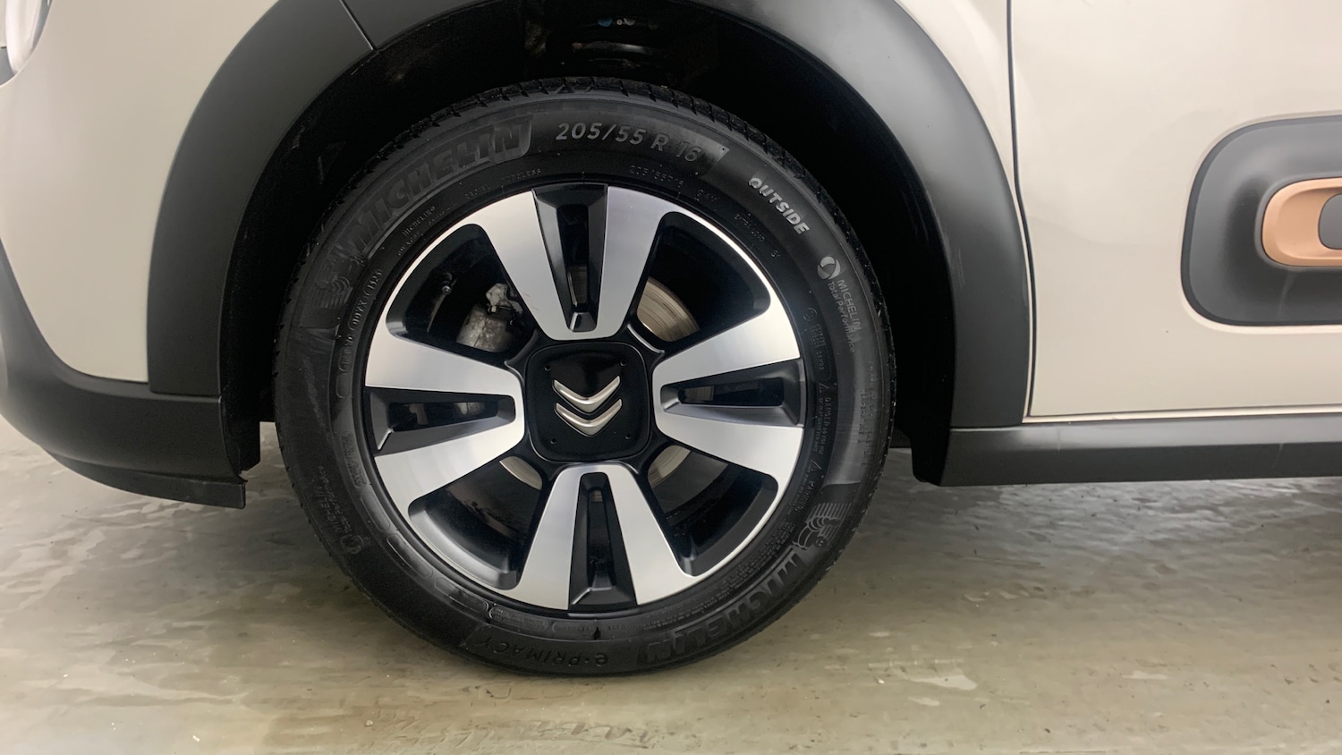 Used Citroen C3 2023 for sale - 77626908: Photo 6