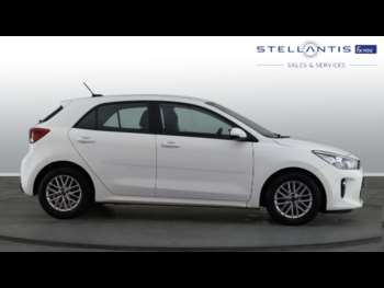 Used Kia Rio 2017 for sale - 74702106: Photo