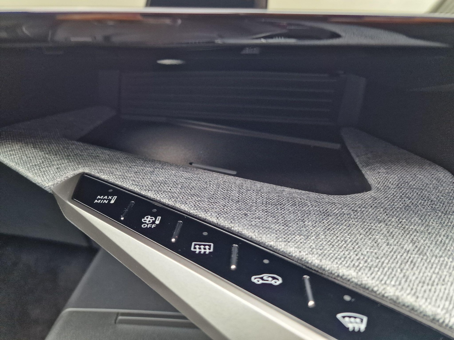 Used Peugeot 3008 2025 for sale - 76327671: Photo 37