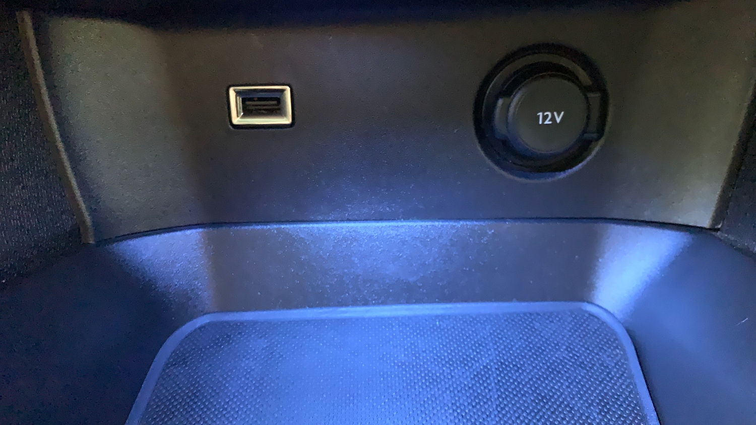 Used Peugeot 3008 2018 for sale - 76327648: Photo 25