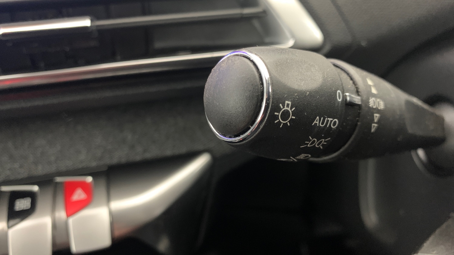 Used Peugeot 3008 2018 for sale - 76327648: Photo 36