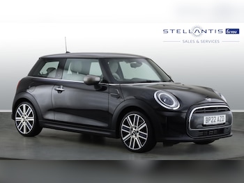 2022 - 1.5 Cooper Exclusive Hatchback 3dr Petrol Manual Euro 6 (s/s) (136 ps)