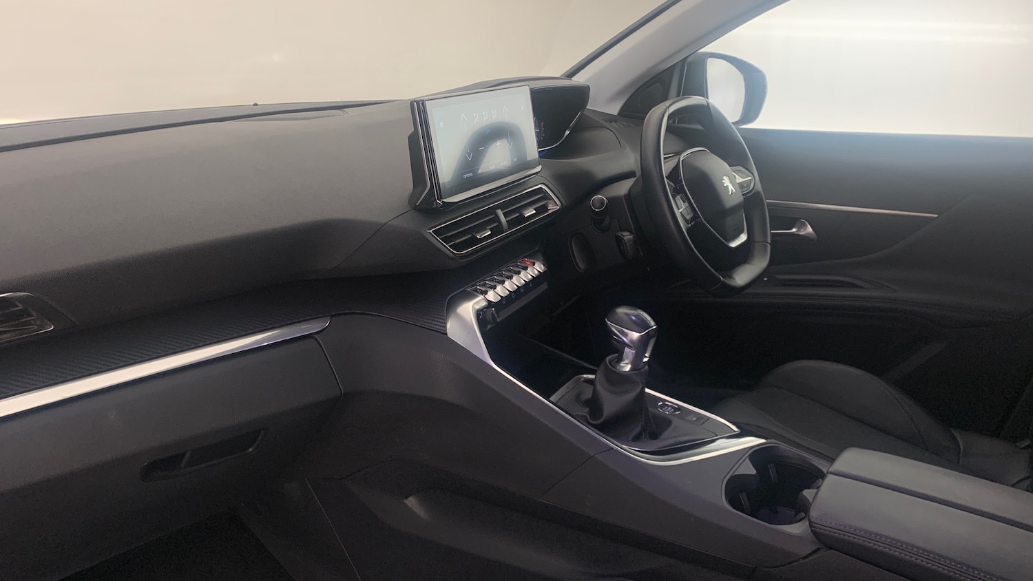 Used Peugeot 3008 2022 for sale - 76586391: Photo 2